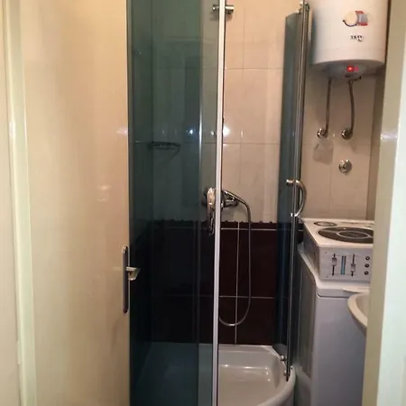 Mellitus Studio Apartment *